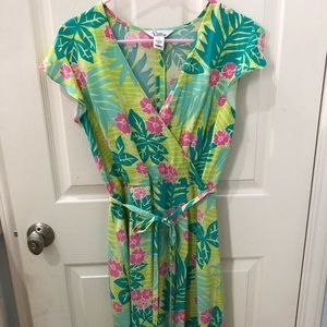 Lilly Pulitzer size 6 wrap dress
